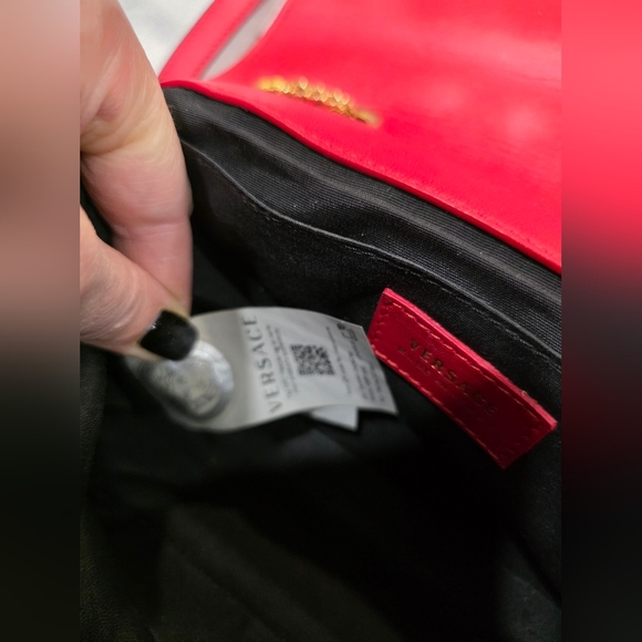 Versace Red Quilted Nappa Leather Medusa Shoulder Bag – Gold Hardware - Picture 12 of 17